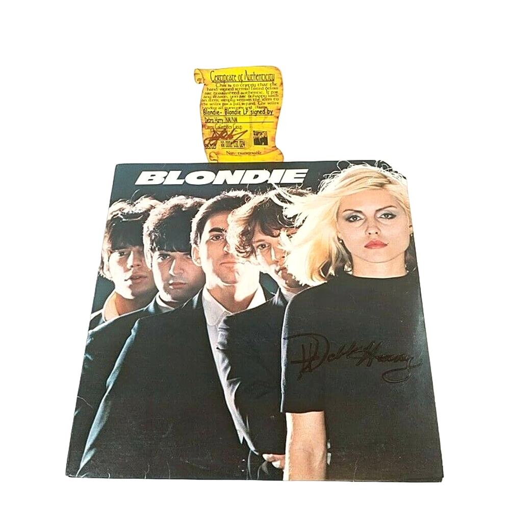 Blondie 1st LP Private Stock CHR-1165 Debbie Harry Self Titled Signed Autograph